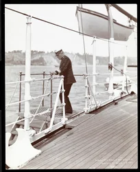Vice-admiraal Robley Dunglison Evans op het dek van de U.S.S. Maine, 1906